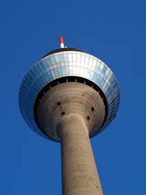 Fernsehturm_75
